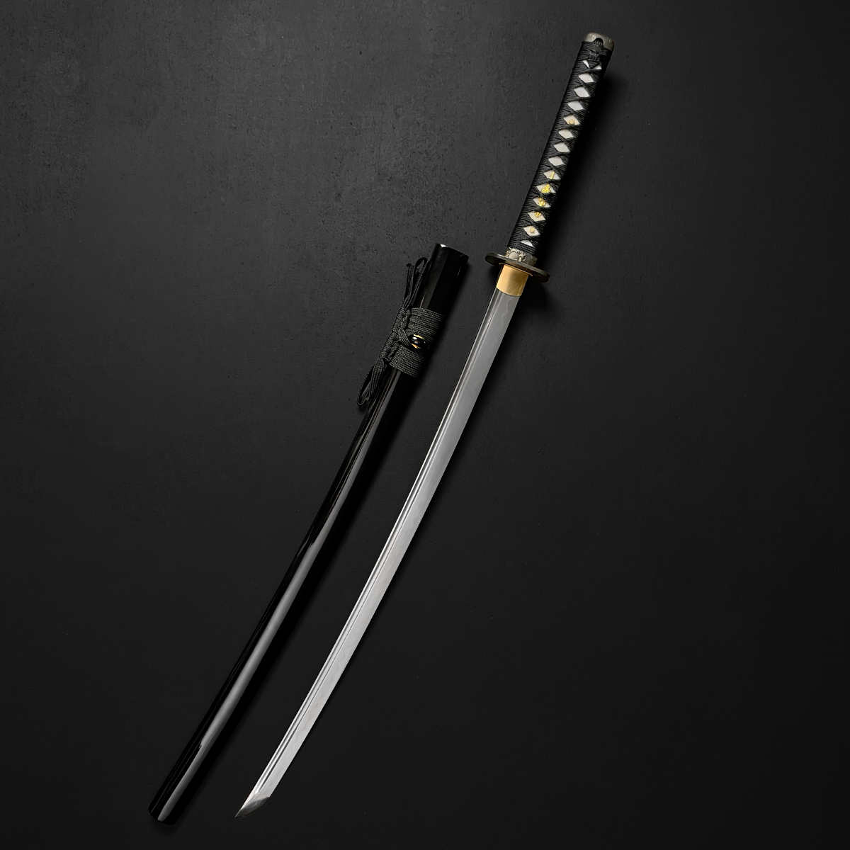 Japanese katana with a black scabbard। Pacific Solution.