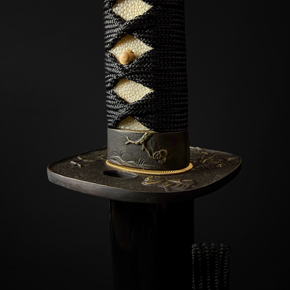 Katana handle with black braided wrap | Pacific Solution.
