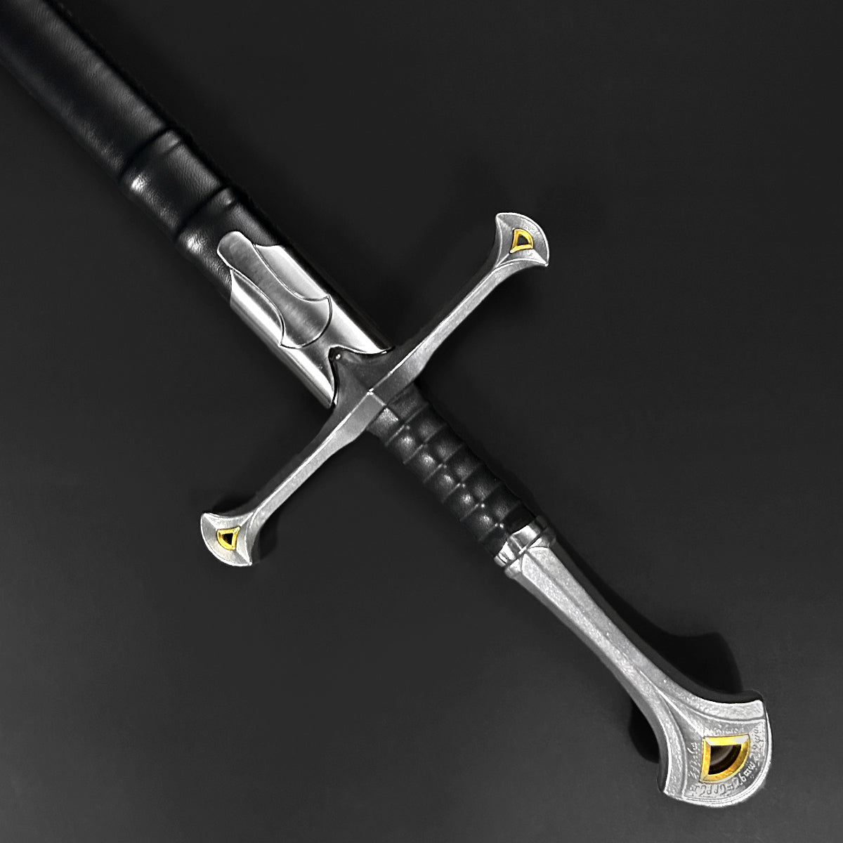 Knight's Collection "Valorbrand" -  44 1/2" Hand-Forged Medieval Sword