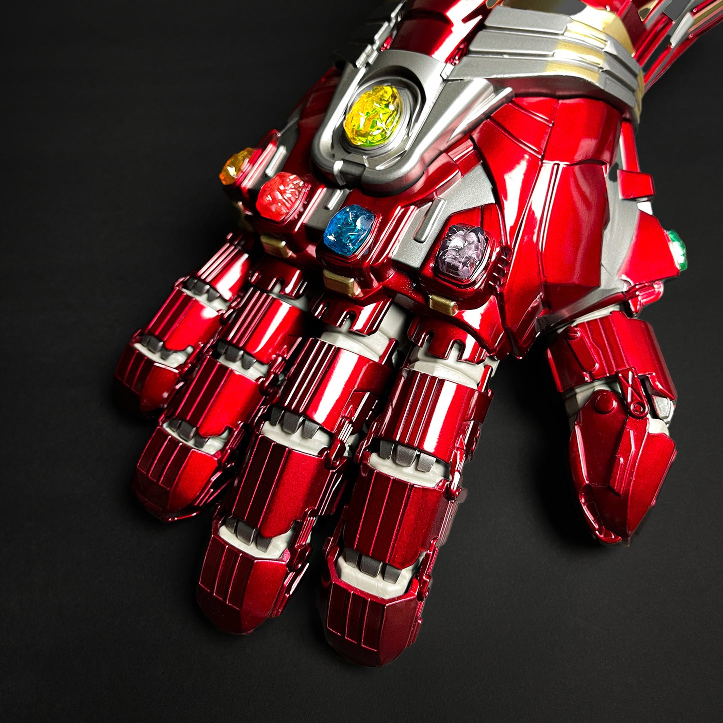 Red Fantasy Gloves