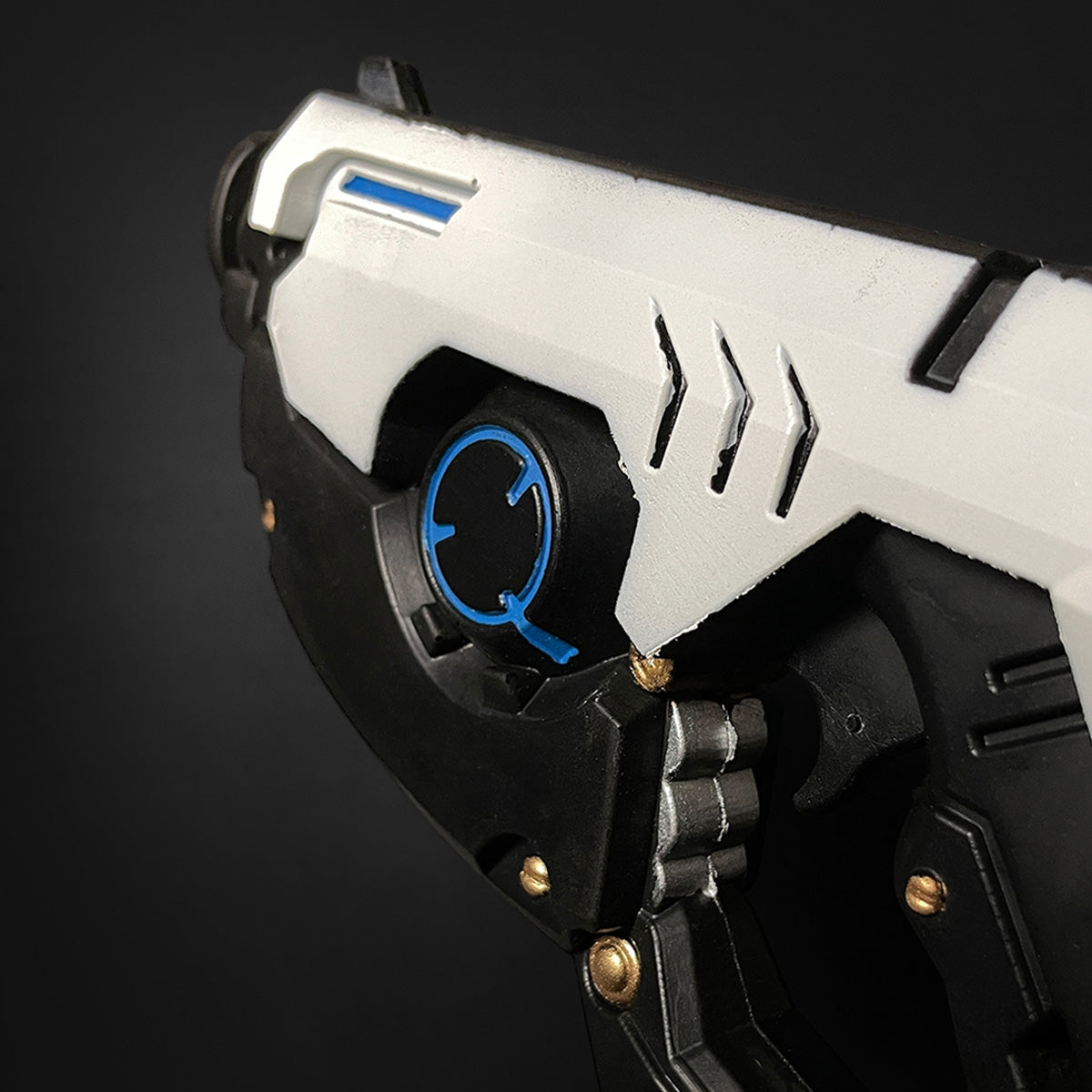 10" White foam gun