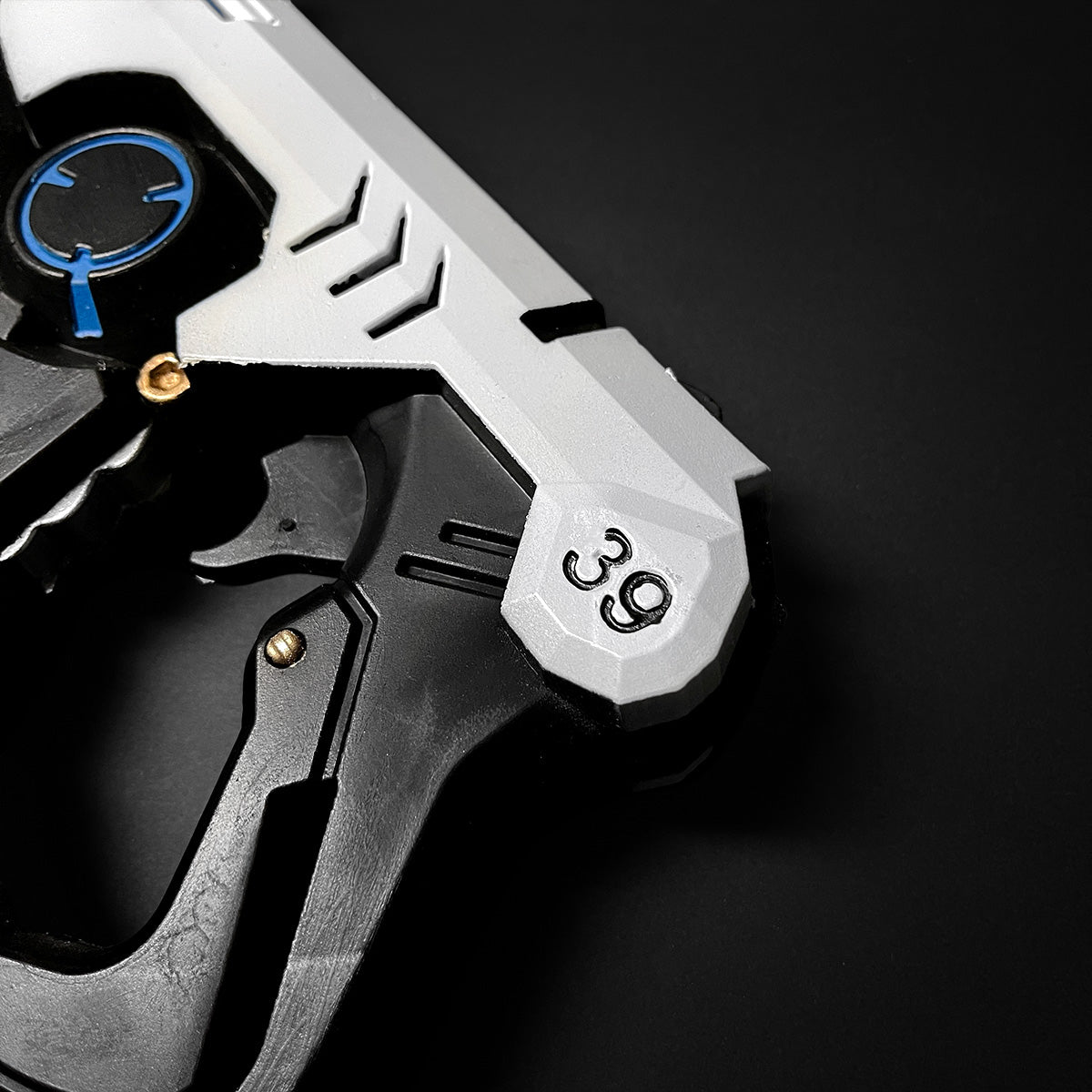 10" White foam gun