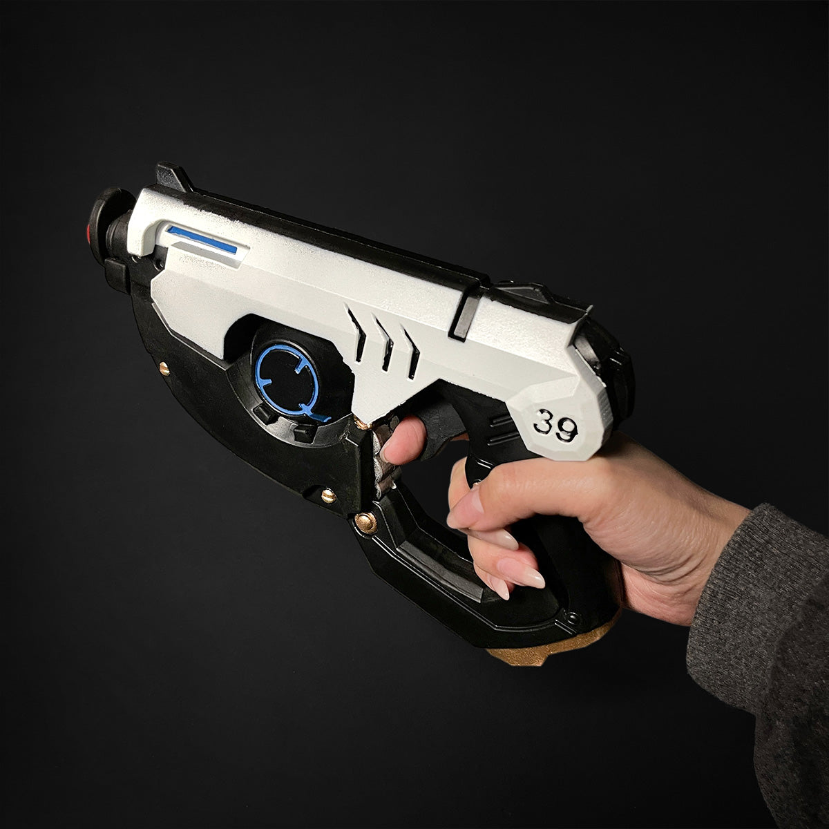 10" White foam gun