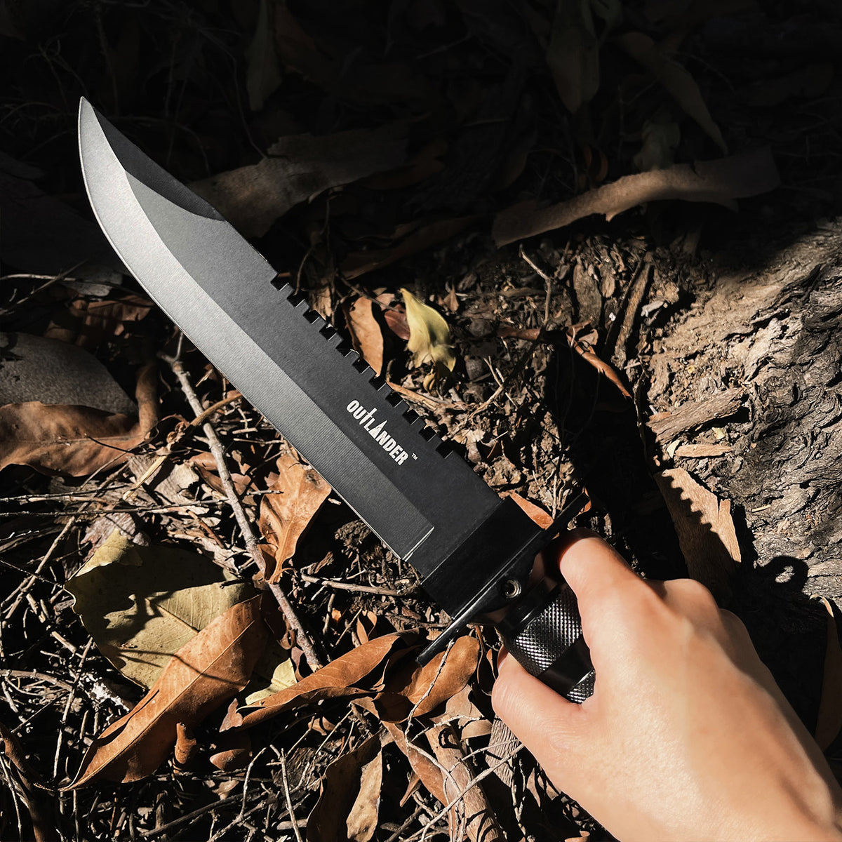 Outlander 9" Black Blade Hunting Knife