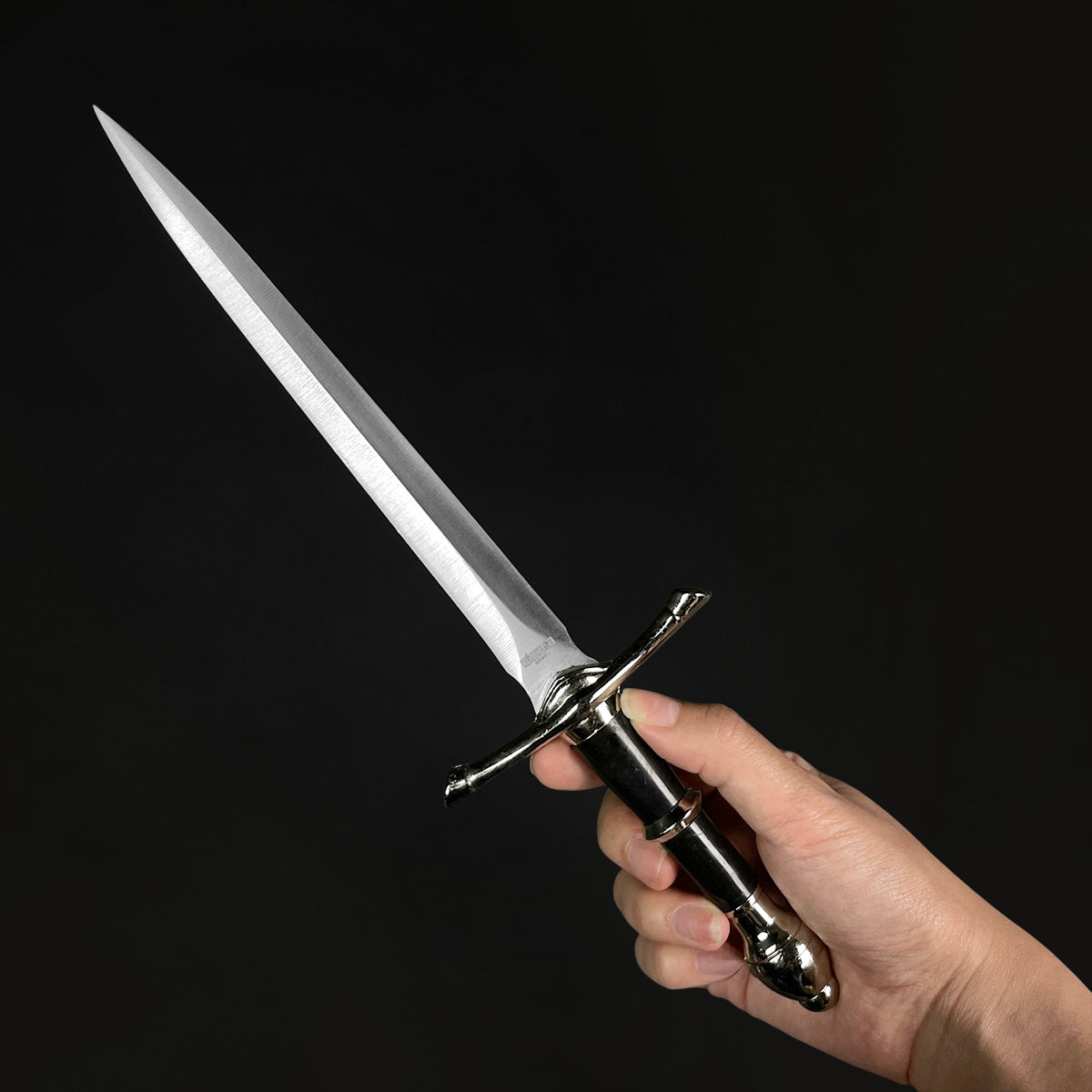 13 1/2" Classic Dagger with scabbard