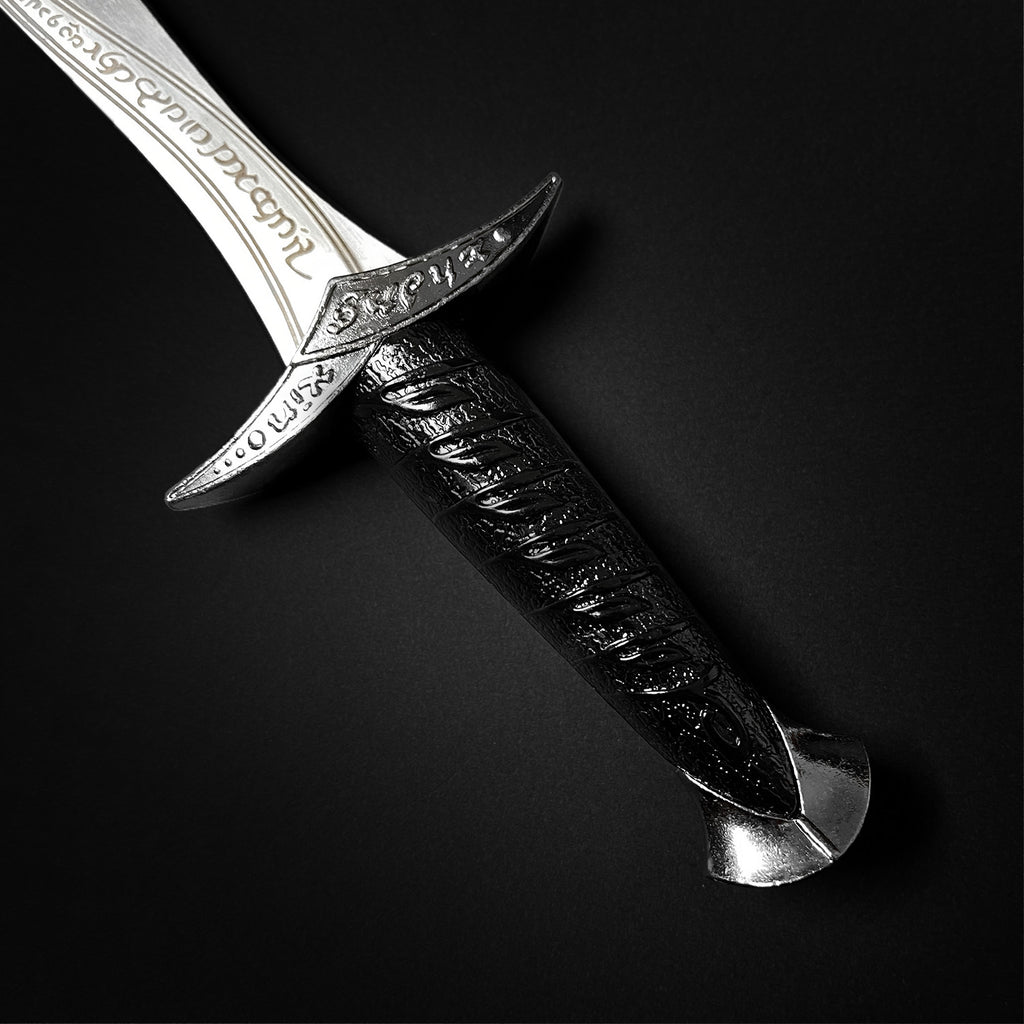 11" Fantasy dagger