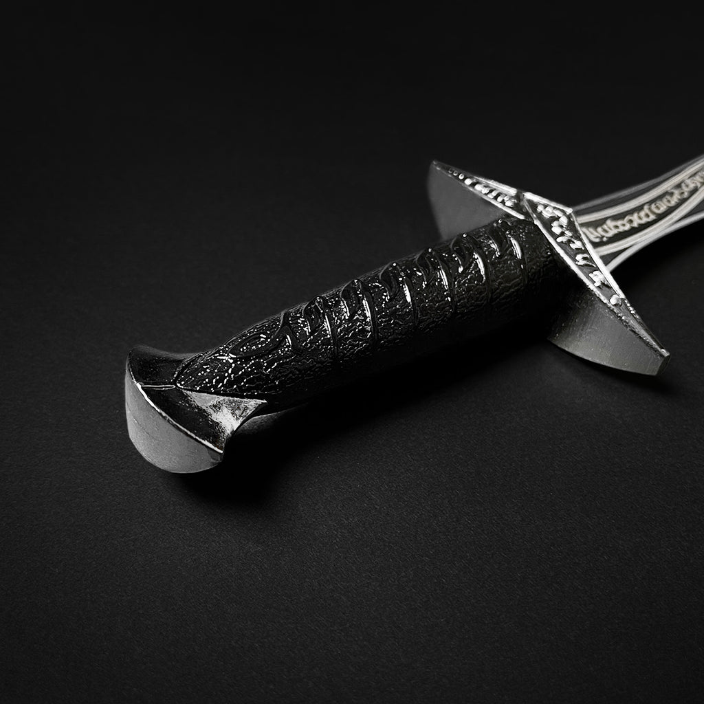 11" Fantasy dagger