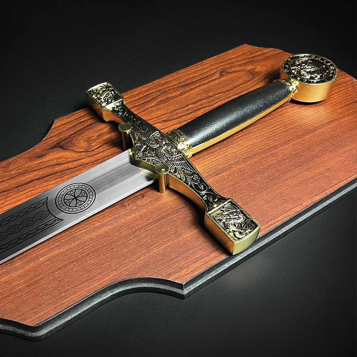 45" Excalibur Sword With Hanging Plaque Knight Collection