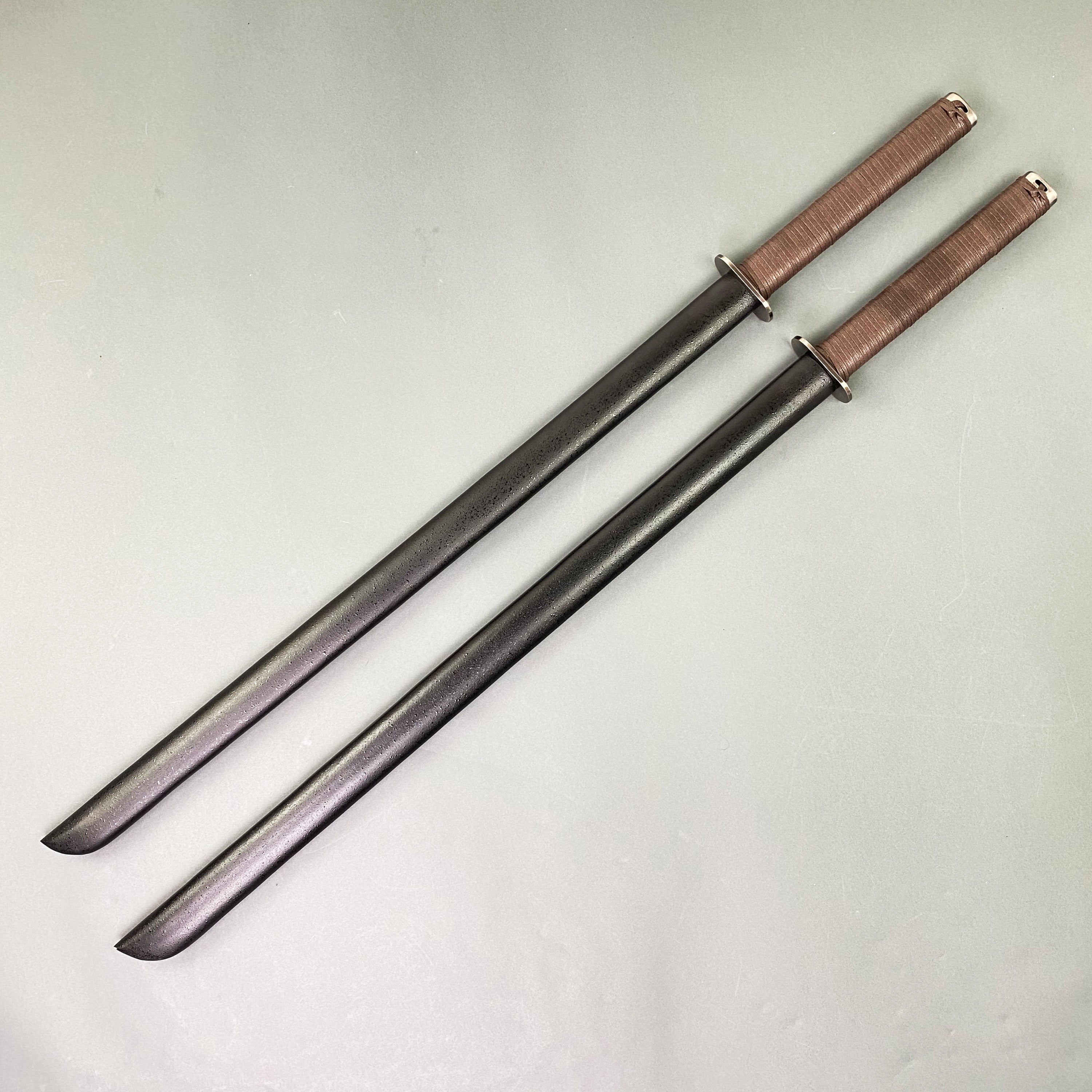 39 1/4" 2 PCS Ninja Swords w/ leather frog