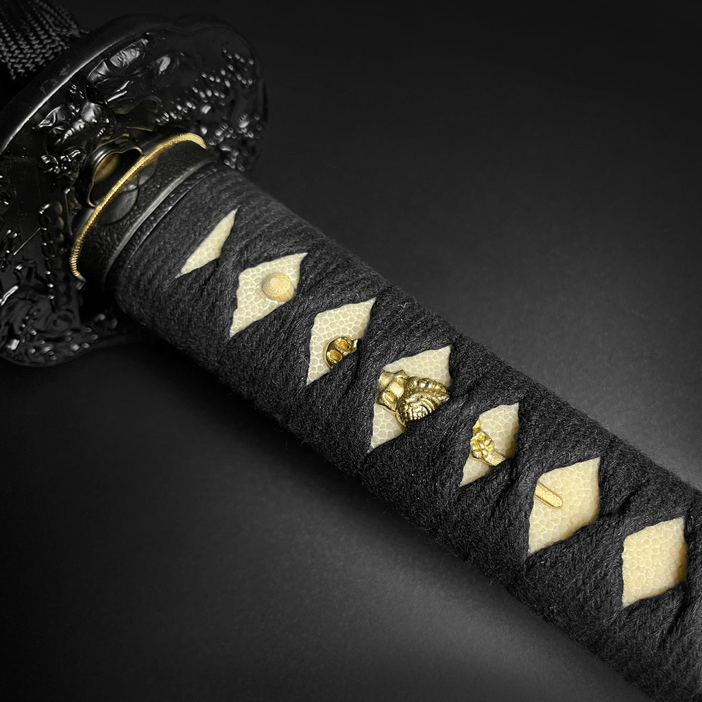 Musashi Gold Collection: “Yamata no Orochi” Katana