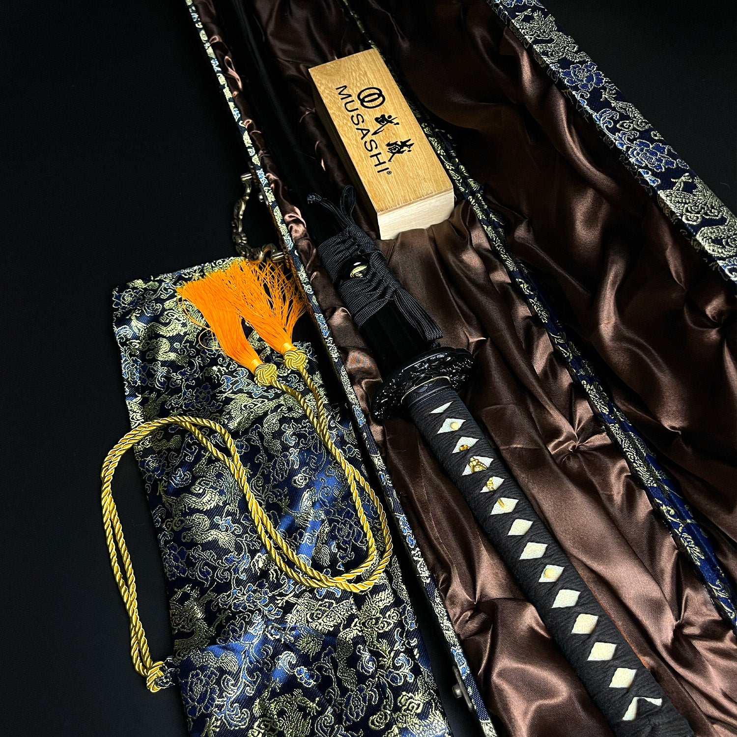 Musashi Gold Collection: “Yamata no Orochi” Katana