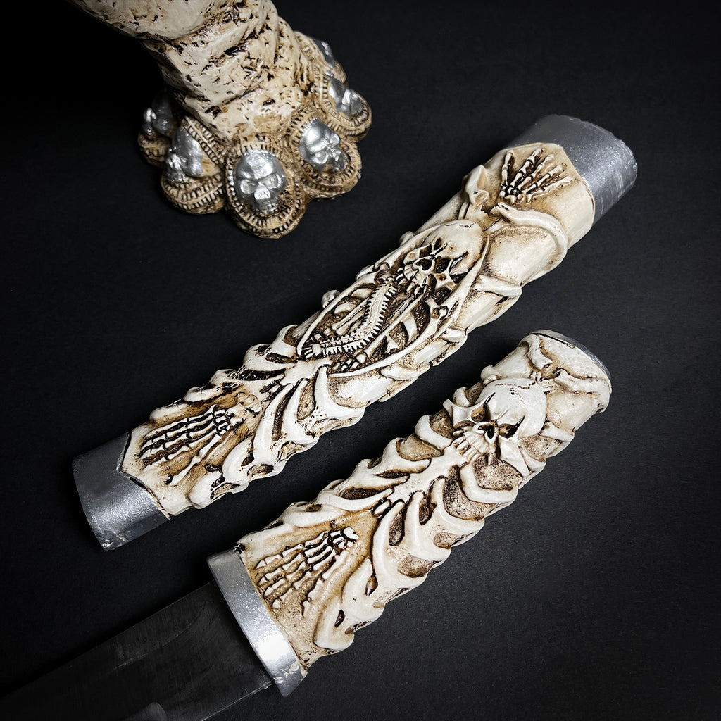 Wholesale Daggers Distributor: High-Quality Skeleton Dagger.