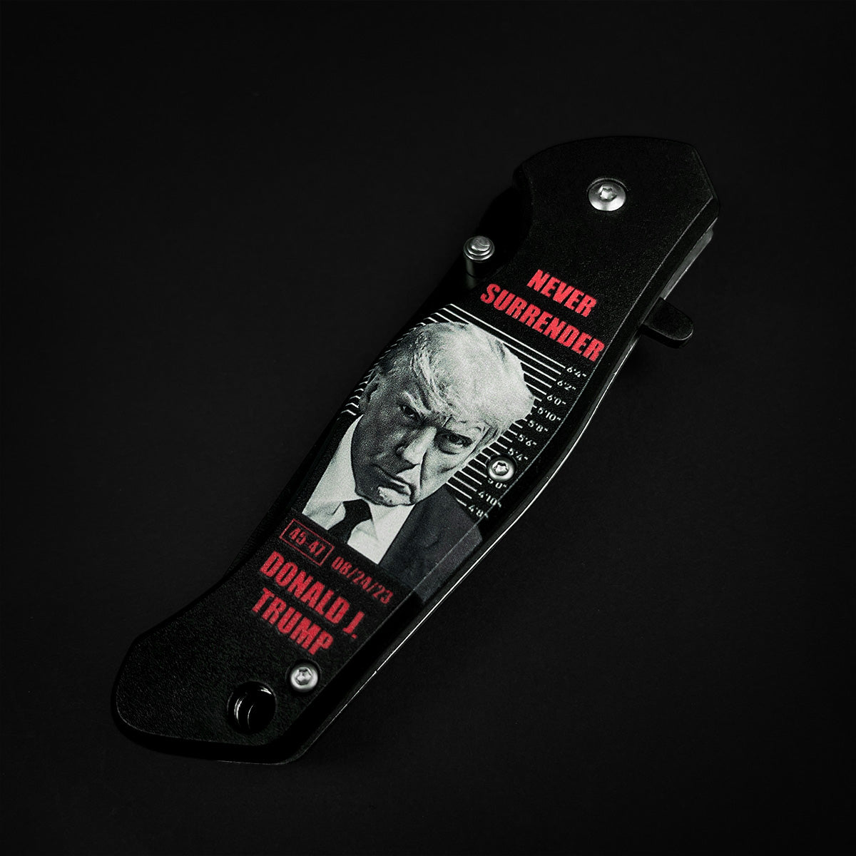 President Trump Knife - Never Give Up Pocket Knife with bold graphics and sturdy design