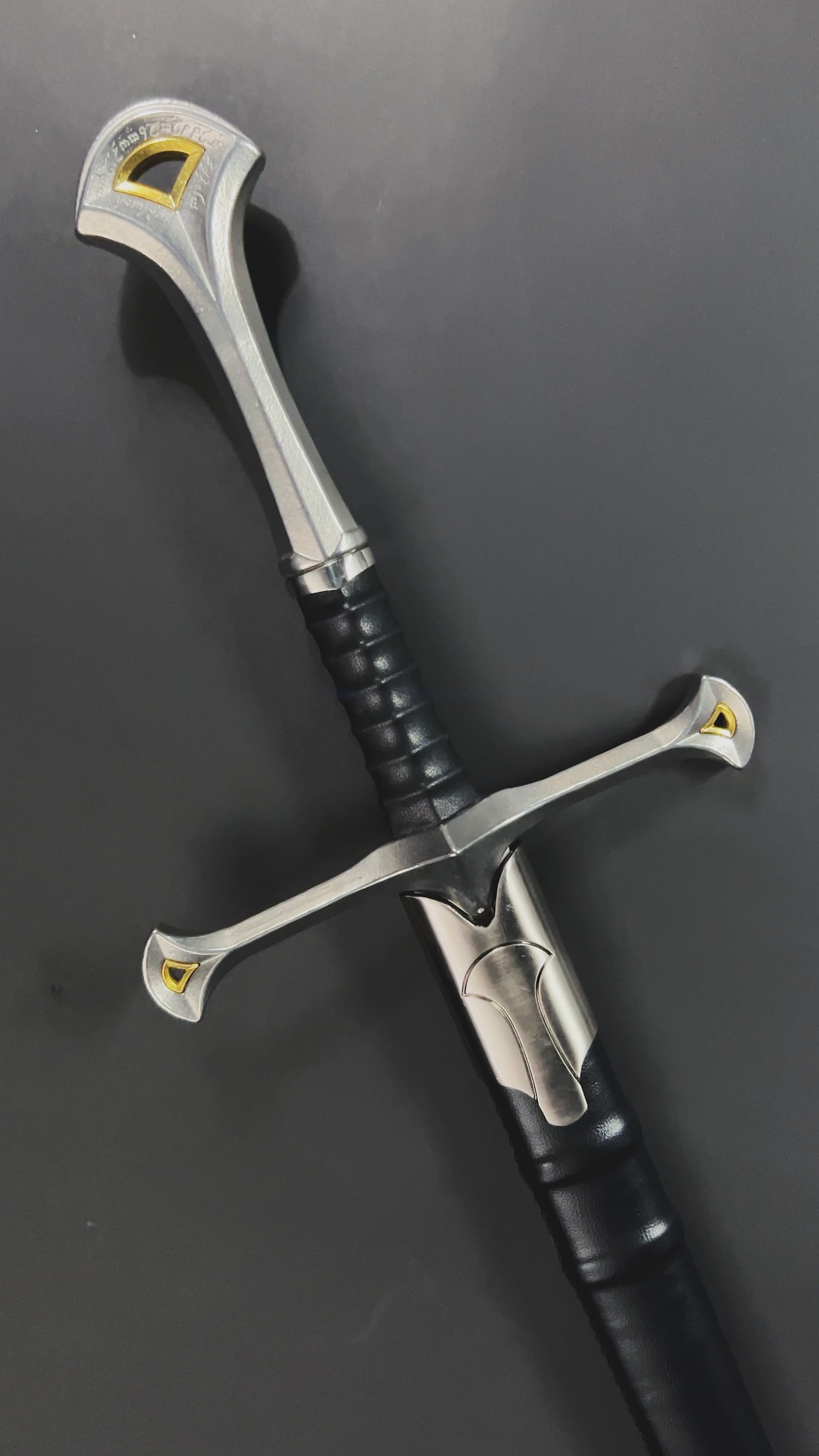 Knight's Collection "Valorbrand" -  44 1/2" Hand-Forged Medieval Sword