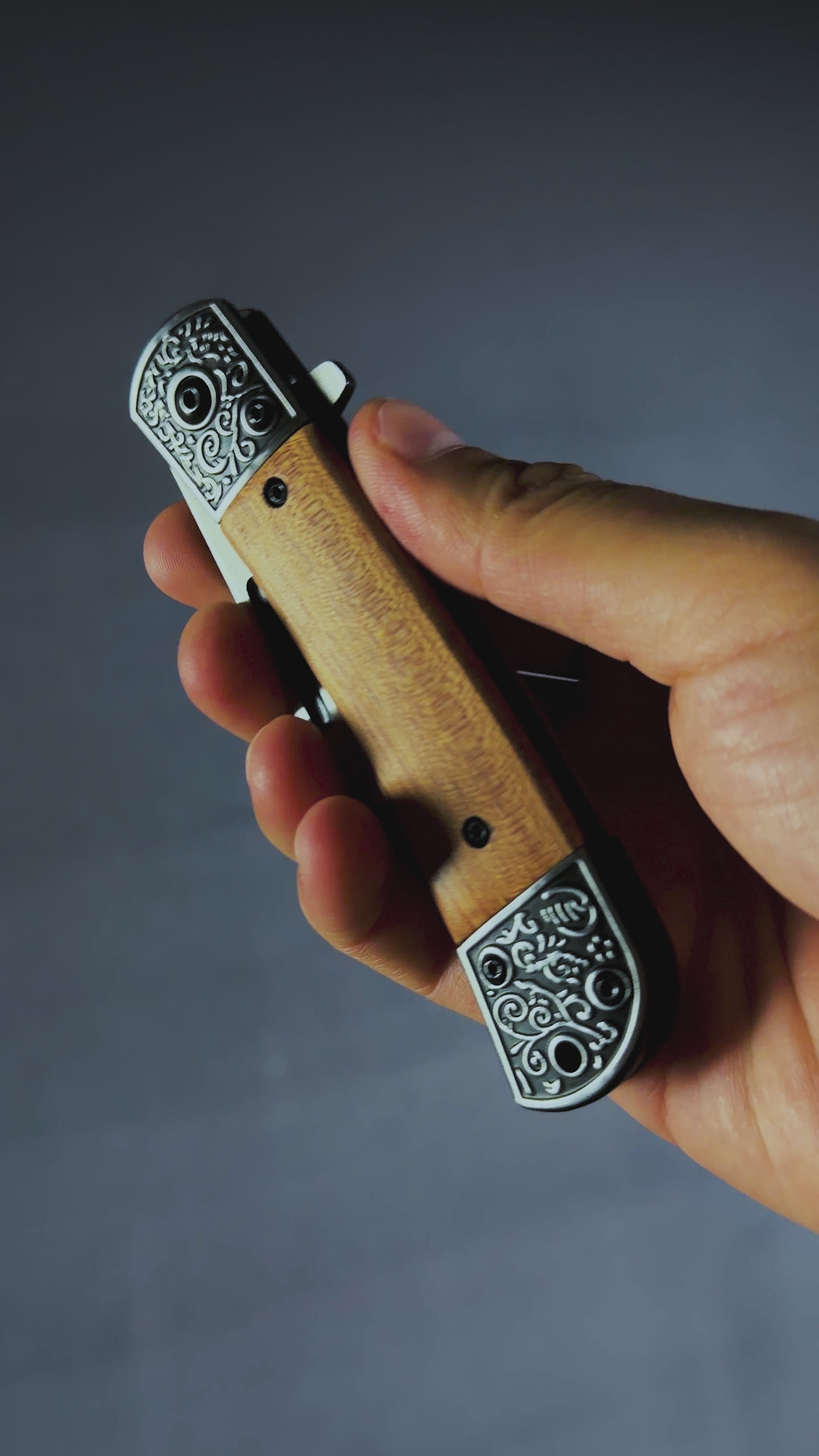 Sigma Wooden Handle Ball Bearing Pocket Knife