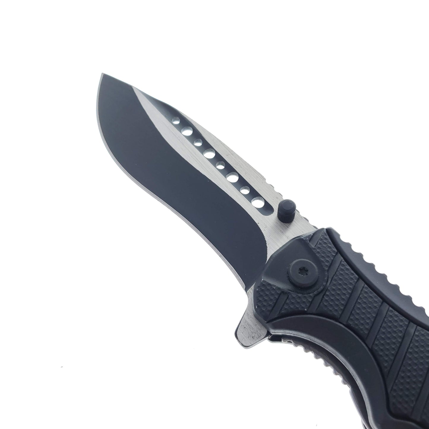 4.5" Black & silver blade w/ 4" Black handle w/ paracord