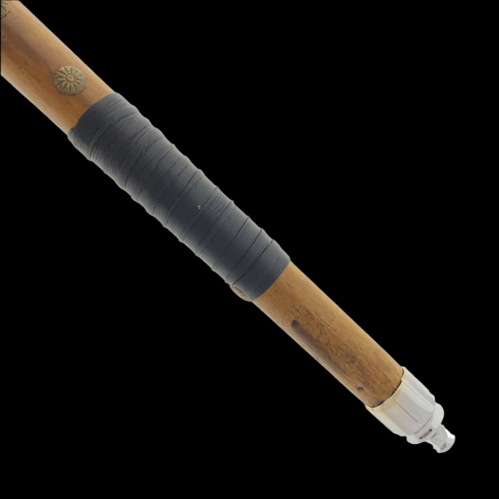 19" Tomahawk with pipe