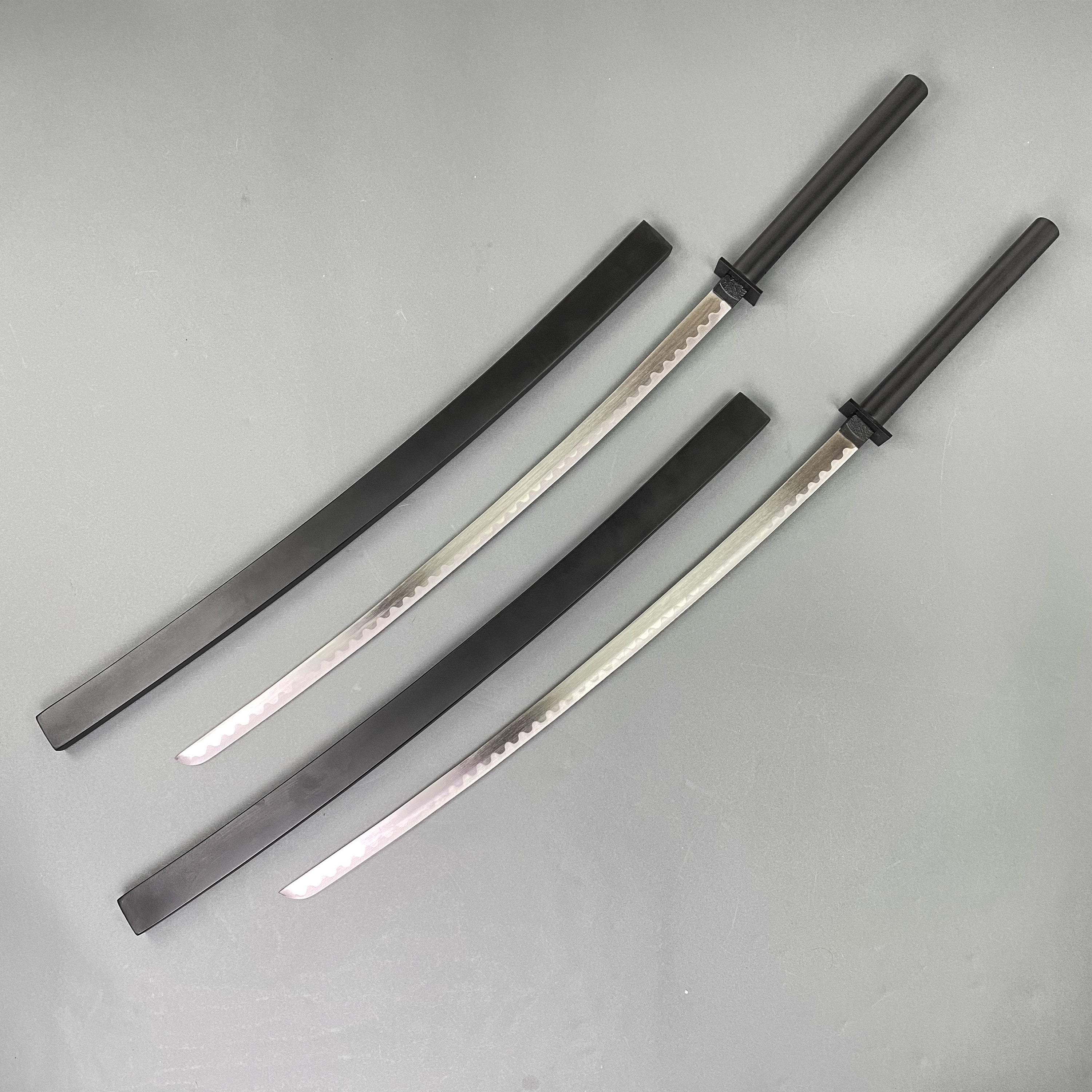 40" Double Sword with Leather Back Frog